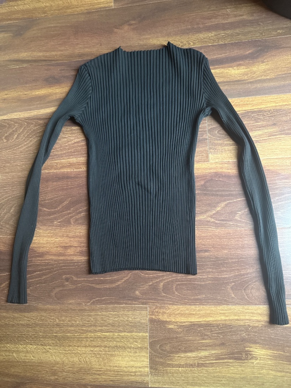 KOTN Ribbed Long Sleeve Black Shirt Size XS - Picture 4 of 7